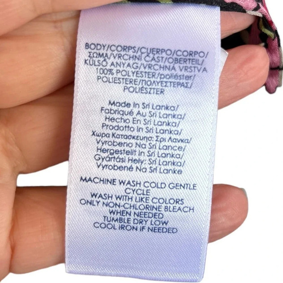 Floral Ruffle Sleeve Blouse - Picture 5 of 7